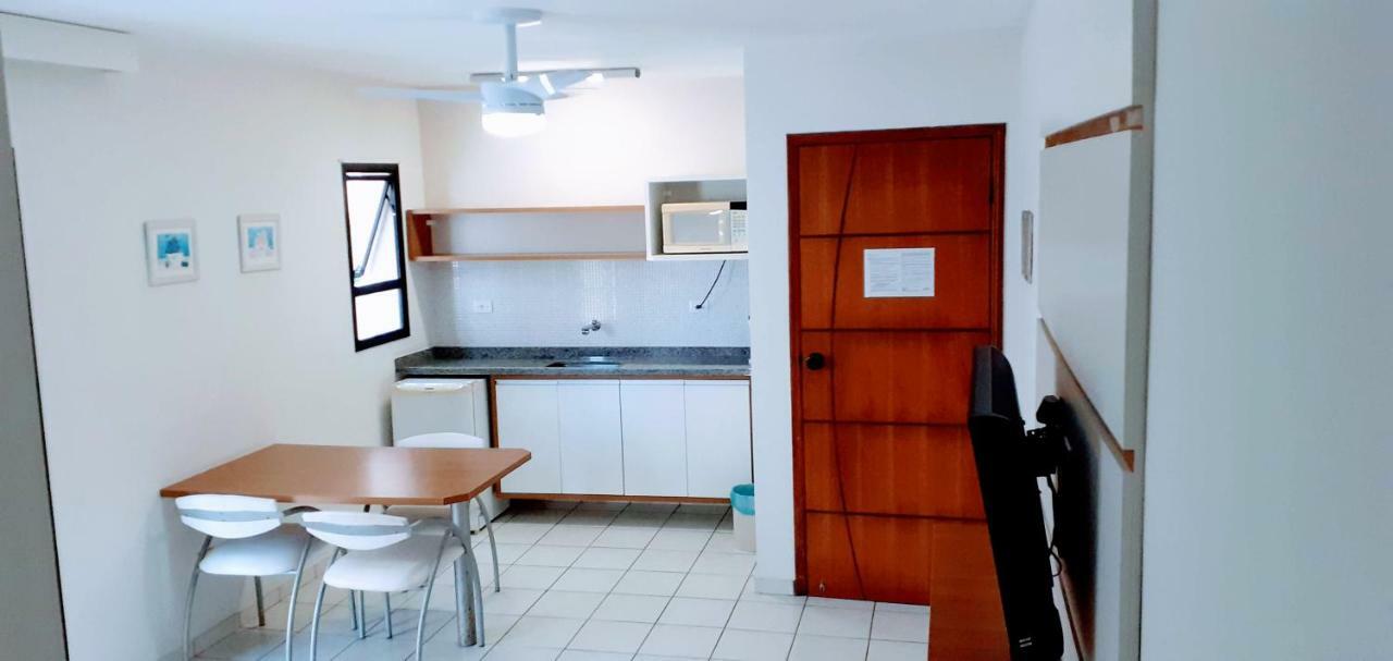 Hotel Jangada Flat Caraguatatuba Bagian luar foto