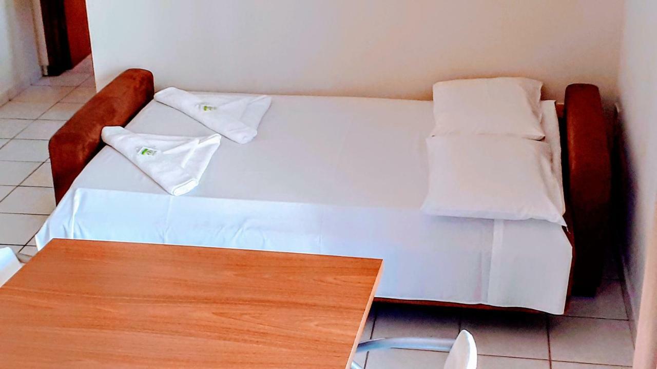 Hotel Jangada Flat Caraguatatuba Bagian luar foto