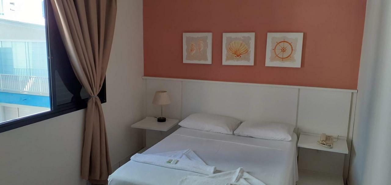 Hotel Jangada Flat Caraguatatuba Bagian luar foto